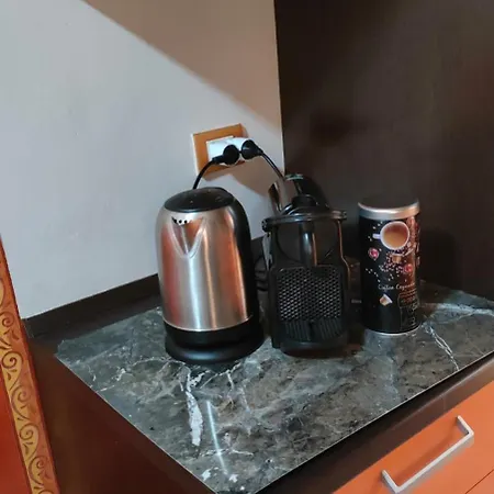 شقة La Capitale Delle Langhe ألبا